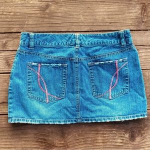 Aeropostale Denim with pink detail skirt size 3 / 4